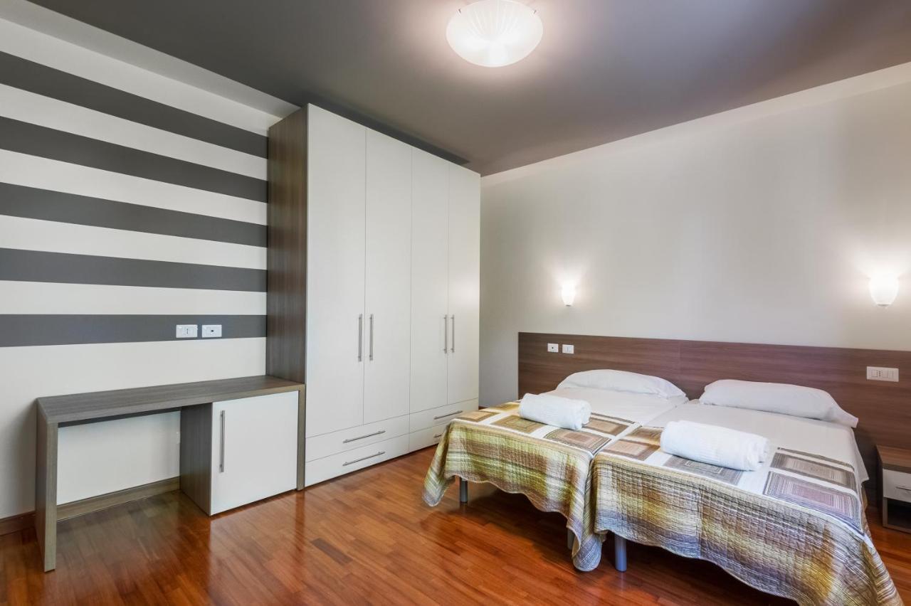 Hotel San Giorgio Le Colline San Colombano al Lambro Eksteriør billede